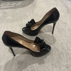 Valentino Garavani Black Patent Leather Bow Peep-Toe Pumps